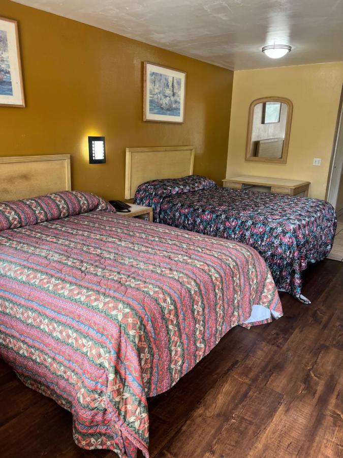 Sunpark Inn & Suites San Bernardino Esterno foto