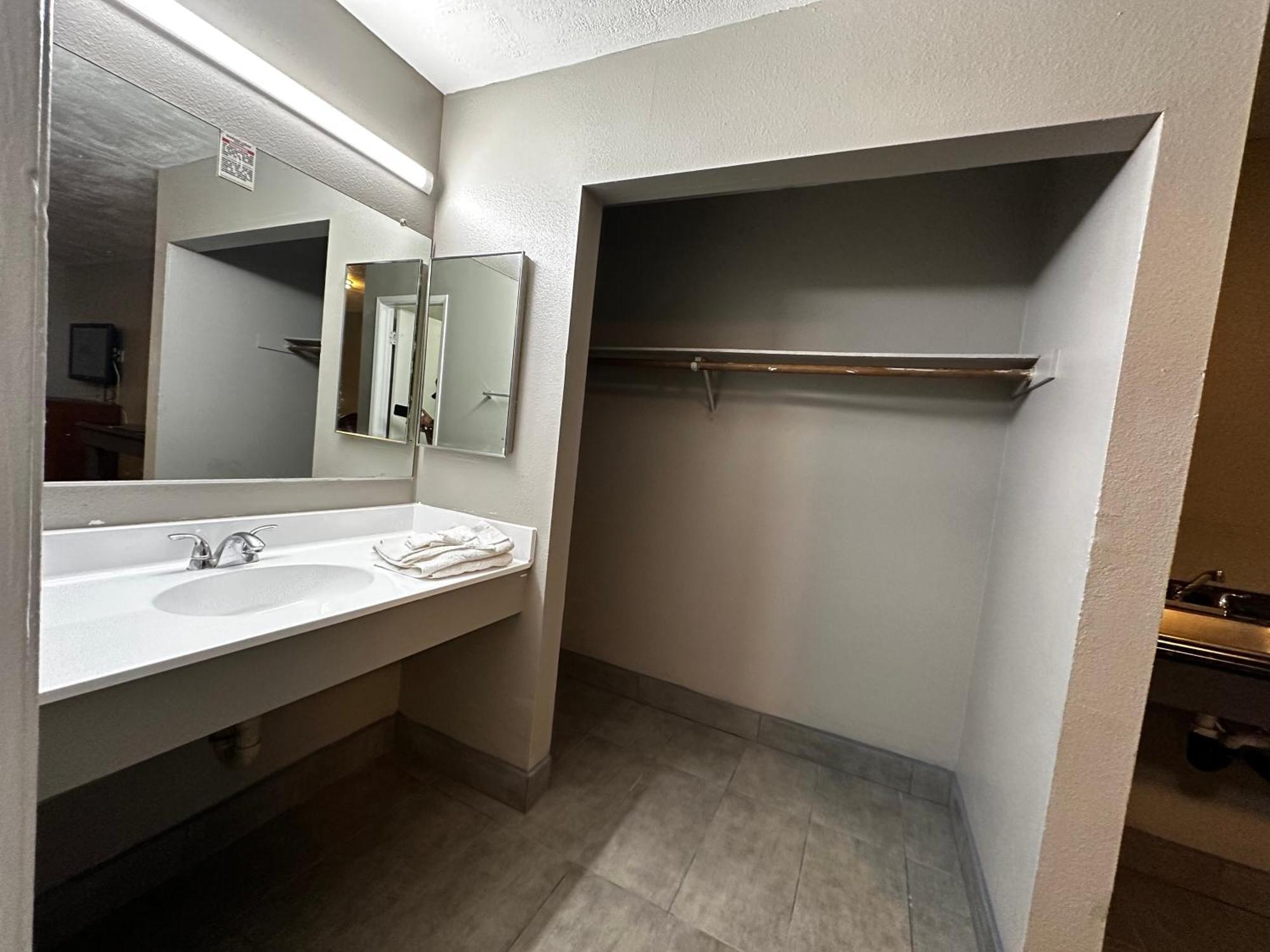 Sunpark Inn & Suites San Bernardino Esterno foto