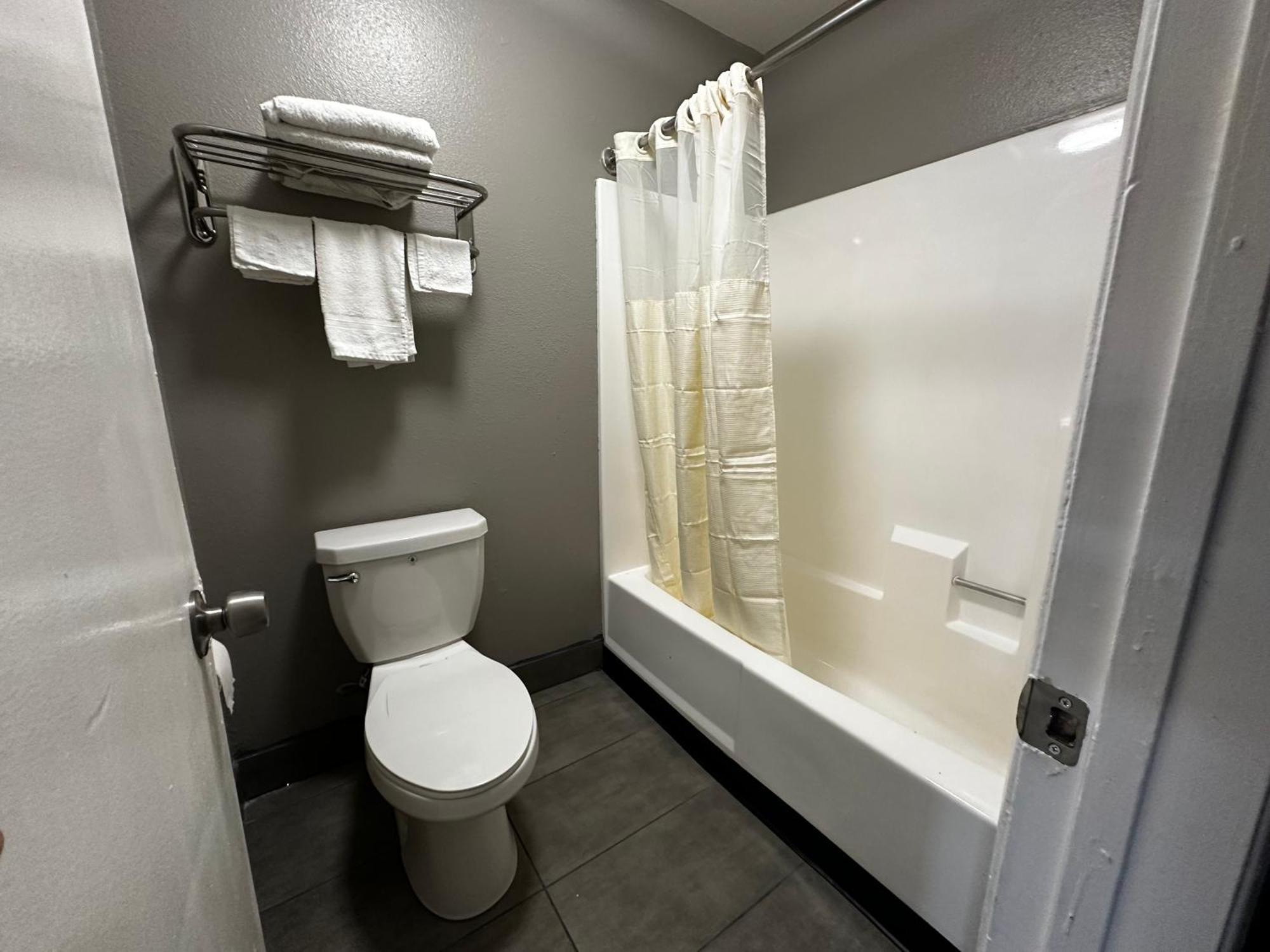 Sunpark Inn & Suites San Bernardino Esterno foto